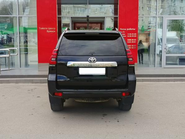 Toyota Land Cruiser Prado 150 Series Рестайлинг 2 с пробегом 2019 года, цена 5 125 000 рублей, 195000 км, внедорожник, Автокод Объявления