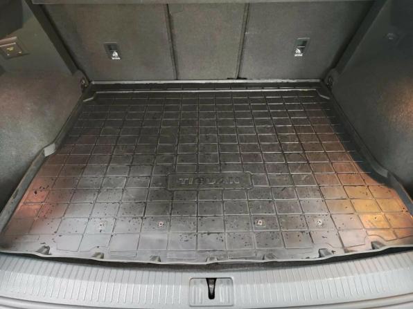 Volkswagen Tiguan II с пробегом 2018 года, цена 2 589 893 рубля, 184784 км, внедорожник, Автокод Объявления