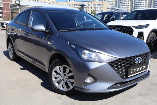 Hyundai Solaris II Рестайлинг с пробегом 2020 года, цена 1 359 000 рублей, 119000 км, седан, Автокод Объявления