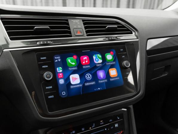 Volkswagen Tiguan II с пробегом 2020 года, цена 3 590 000 рублей, 98855 км, внедорожник, Автокод Объявления