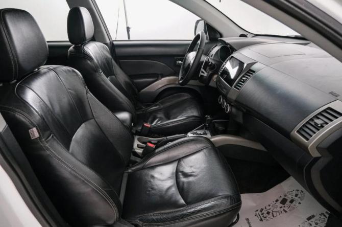 Peugeot 4007 с пробегом 2008 года, цена 929 000 рублей, 280571 км, внедорожник, Автокод Объявления
