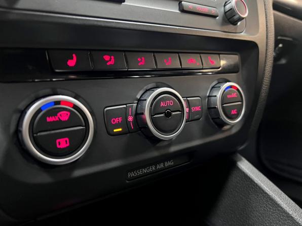 Volkswagen Jetta VI с пробегом 2012 года, цена 1 295 000 рублей, 141767 км, седан, Автокод Объявления