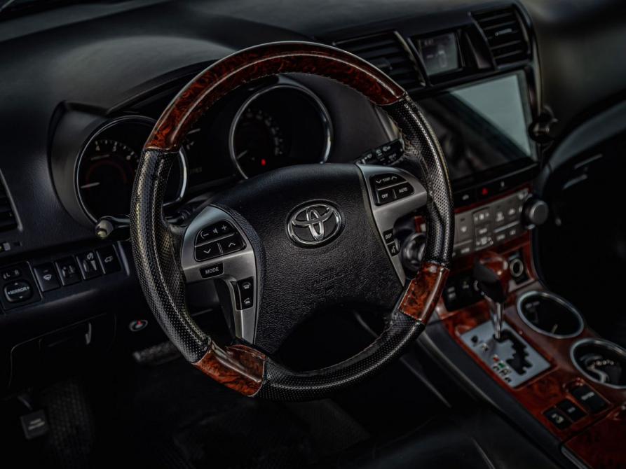 Toyota Highlander II (XU40) Рестайлинг Тюмень  - изображение 6