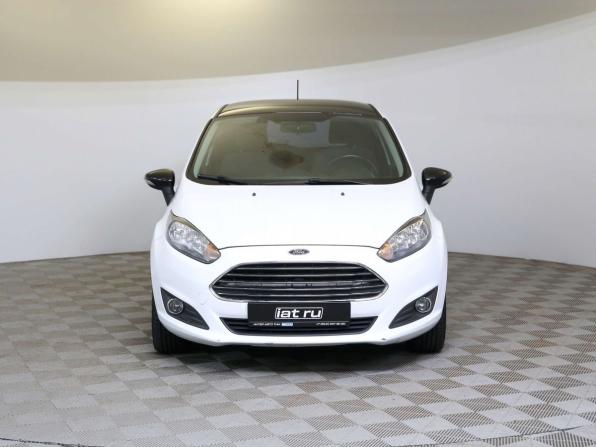 Ford Fiesta Mk6 Рестайлинг с пробегом 2018 года, цена 980 000 рублей, 87352 км, хэтчбек, Автокод Объявления