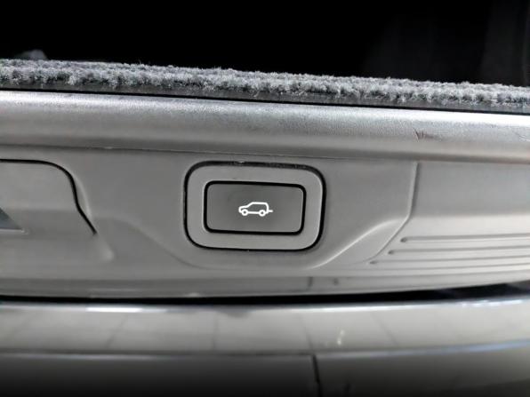 Land Rover Range Rover IV Рестайлинг с пробегом 2019 года, цена 7 615 000 рублей, 100447 км, внедорожник, Автокод Объявления