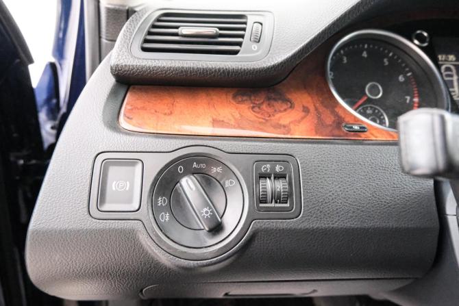 Volkswagen Passat B6 с пробегом 2010 года, цена 849 000 рублей, 206000 км, седан, Автокод Объявления