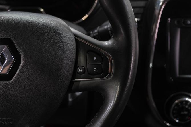 Renault Kaptur I с пробегом 2019 года, цена 1 599 000 рублей, 135294 км, внедорожник, Автокод Объявления