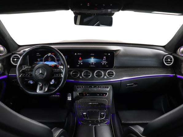 Mercedes-Benz E-Класс AMG V (W213) Рестайлинг с пробегом 2021 года, цена 8 999 000 рублей, 62970 км, седан, Автокод Объявления