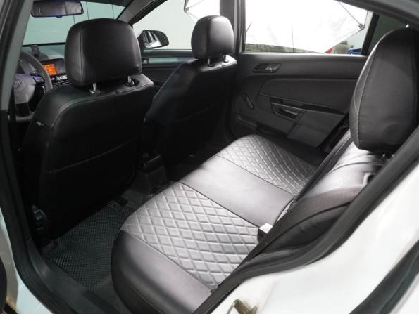 Opel Astra H Рестайлинг с пробегом 2012 года, цена 699 000 рублей, 274473 км, седан, Автокод Объявления