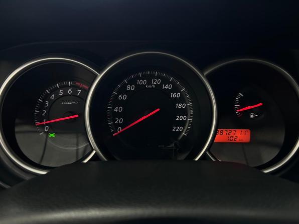 Nissan Tiida I Рестайлинг с пробегом 2012 года, цена 670 000 рублей, 198715 км, хэтчбек, Автокод Объявления