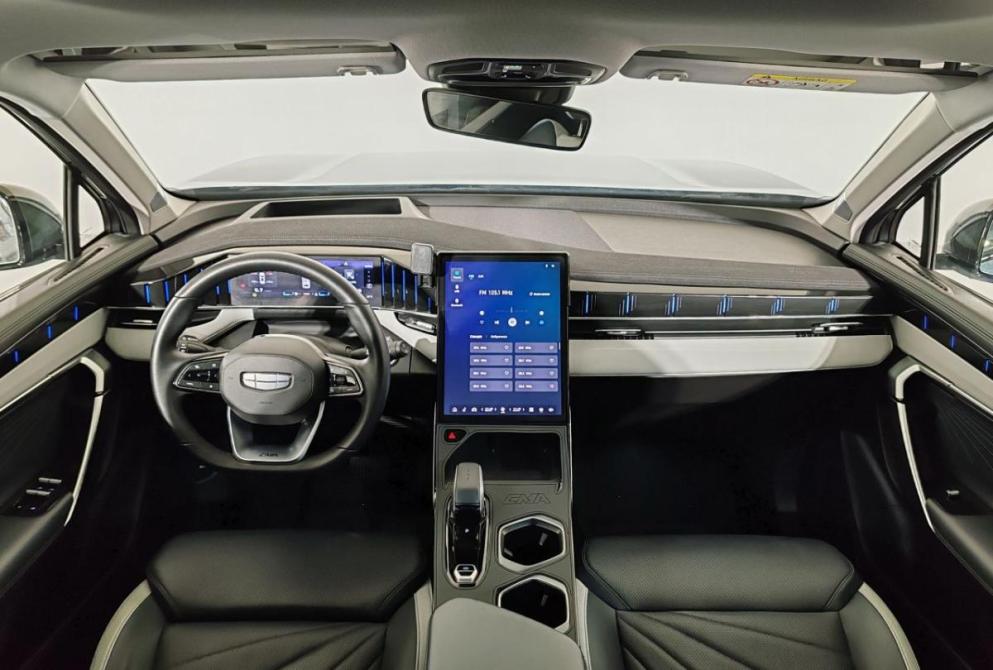 Geely Atlas II Ярославль  - изображение 9