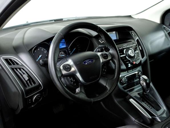 Ford Focus III с пробегом 2011 года, цена 648 000 рублей, 204302 км, хэтчбек, Автокод Объявления