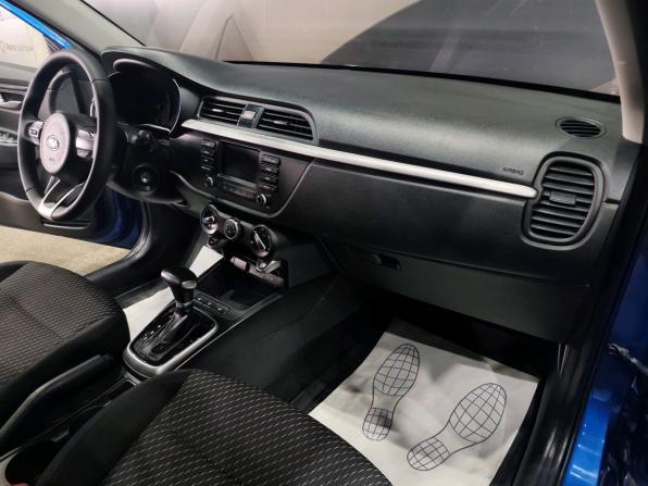 Kia Rio IV с пробегом 2018 года, цена 1 299 000 рублей, 87152 км, хэтчбек, Автокод Объявления