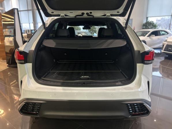 Lexus RX V с пробегом 2024 года, цена 10 975 000 рублей, 3956 км, внедорожник, Автокод Объявления