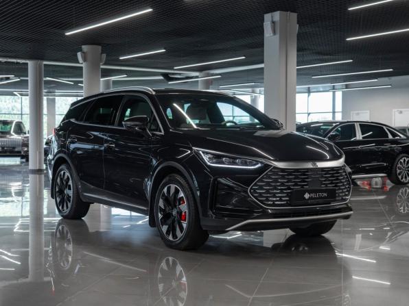BYD Tang II Рестайлинг 2 с пробегом 2023 года, цена 4 550 000 рублей, 13639 км, внедорожник, Автокод Объявления