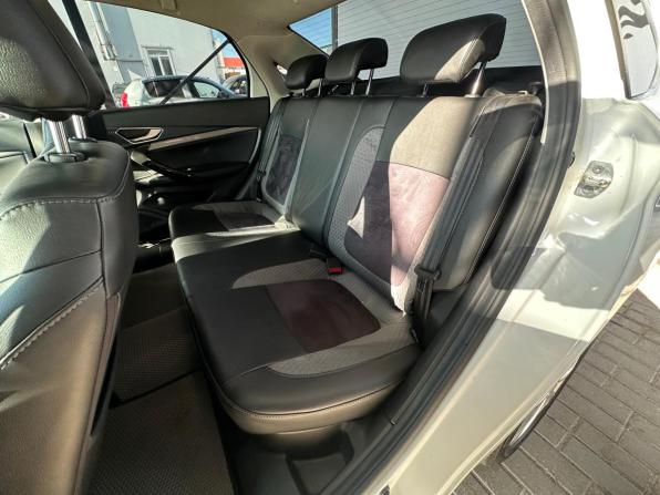 Lada (ВАЗ) Vesta I Рестайлинг (NG) с пробегом 2023 года, цена 1 310 000 рублей, 52307 км, седан, Автокод Объявления