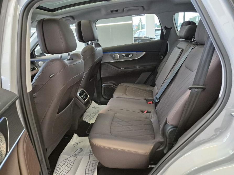 Chery Tiggo 8 Pro Plug-in Hybrid Екатеринбург  - изображение 15