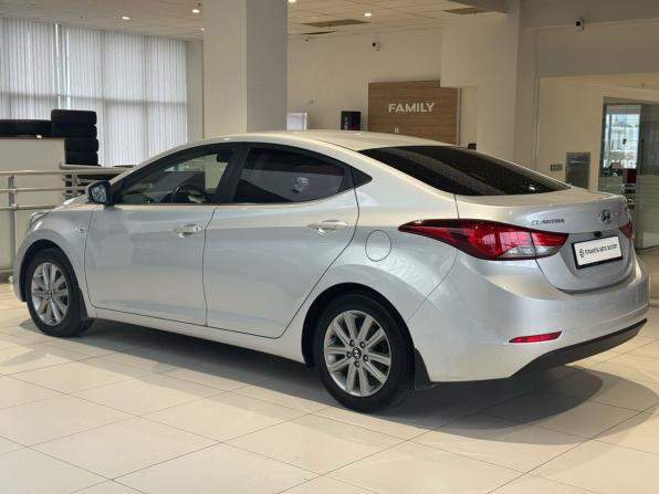 Hyundai Elantra V (MD) Рестайлинг с пробегом 2015 года, цена 1 299 000 рублей, 95666 км, седан, Автокод Объявления