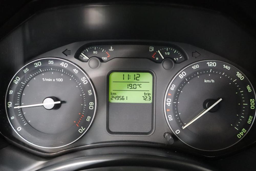 Skoda Octavia II (A5) Санкт-Петербург  - изображение 16