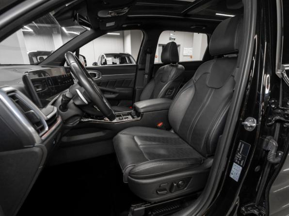 Kia Sorento IV Рестайлинг с пробегом 2024 года, цена 5 100 000 рублей, 48637 км, внедорожник, Автокод Объявления