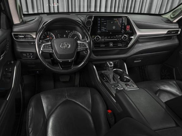 Toyota Highlander IV (XU70) с пробегом 2021 года, цена 4 998 000 рублей, 143308 км, внедорожник, Автокод Объявления