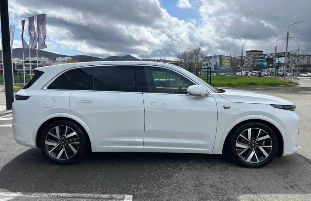 Li Auto (Lixiang) L7 I Новороссийск  - изображение 8