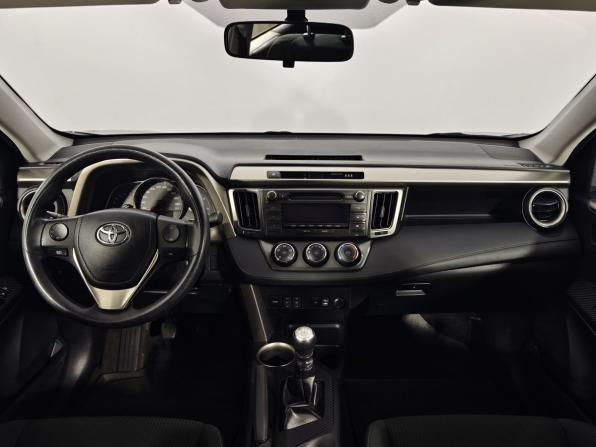 Toyota RAV4 IV (XA40) с пробегом 2015 года, цена 1 800 000 рублей, 164550 км, внедорожник, Автокод Объявления
