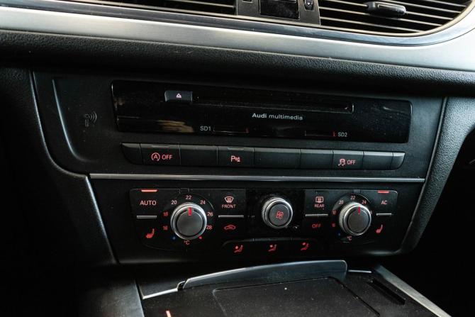 Audi A6 IV (C7) с пробегом 2012 года, цена 1 719 000 рублей, 236612 км, седан, Автокод Объявления