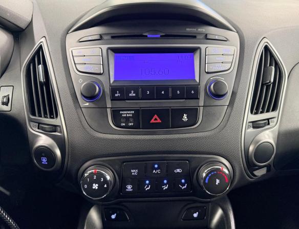 Hyundai ix35 I Рестайлинг с пробегом 2013 года, цена 1 160 000 рублей, 192837 км, внедорожник, Автокод Объявления
