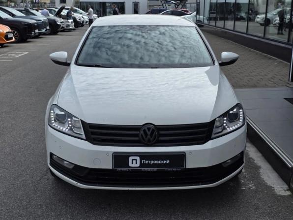 Volkswagen Passat B7 с пробегом 2012 года, цена 930 000 рублей, 243003 км, седан, Автокод Объявления