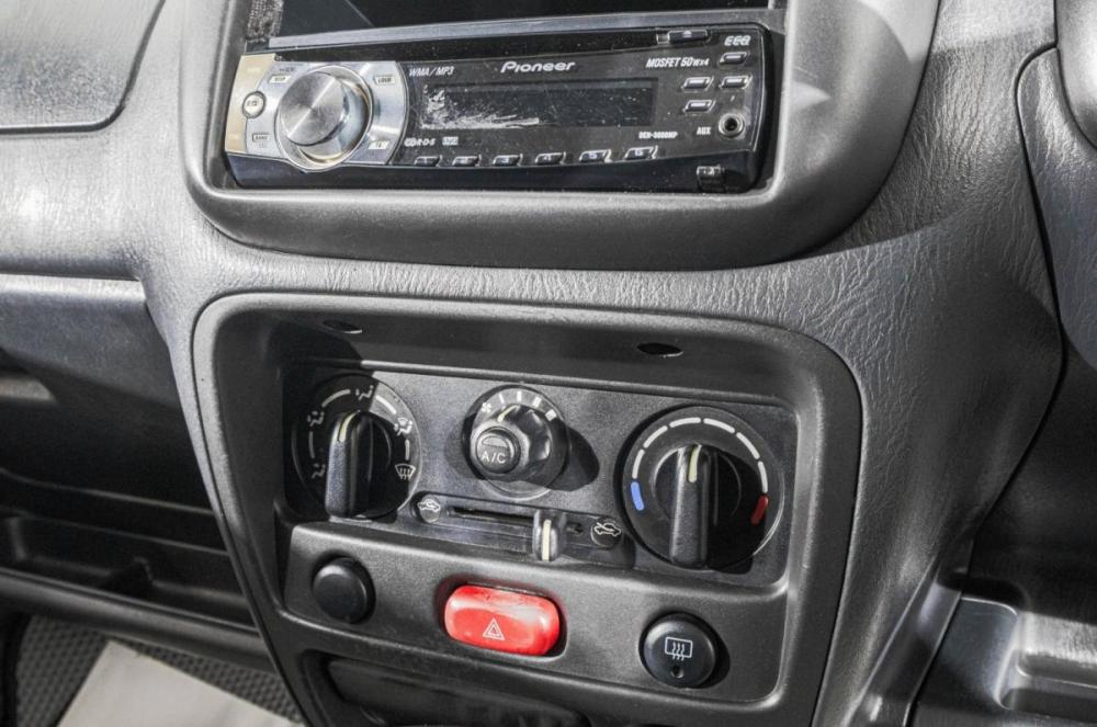 Suzuki Swift II Рестайлинг Барнаул  - изображение 16
