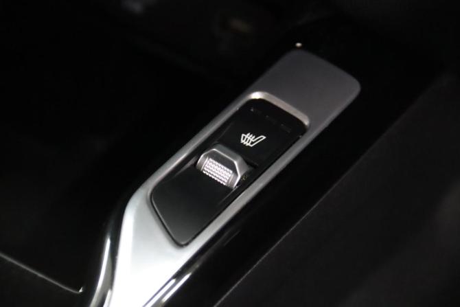 Kia Sorento IV с пробегом 2021 года, цена 3 555 550 рублей, 73160 км, внедорожник, Автокод Объявления