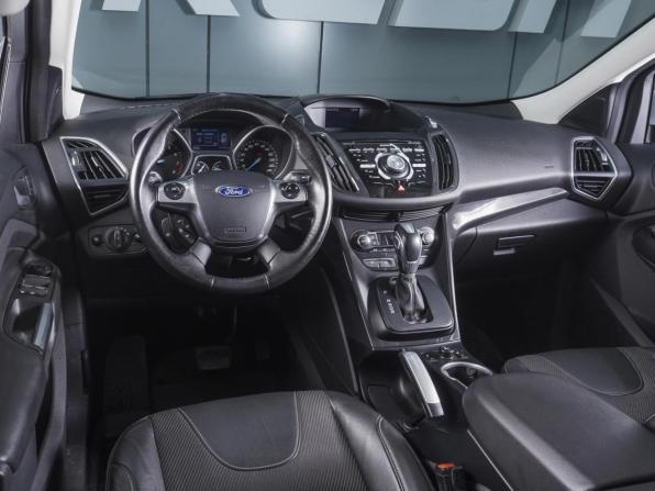 Ford Kuga II с пробегом 2015 года, цена 1 570 000 рублей, 72936 км, внедорожник, Автокод Объявления