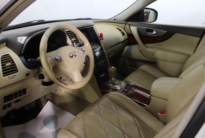Infiniti FX II (S51) с пробегом 2011 года, цена 2 590 000 рублей, 98000 км, внедорожник, Автокод Объявления