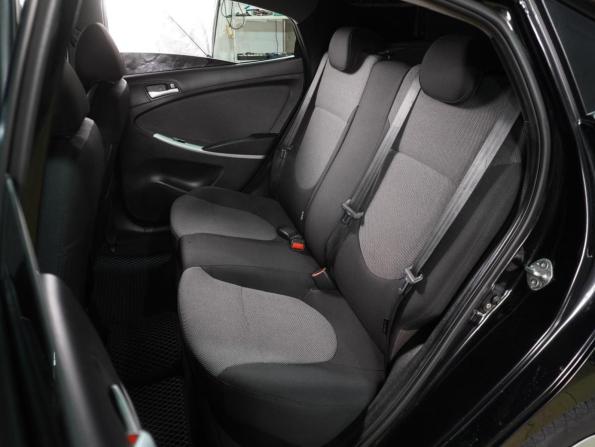 Hyundai Solaris I с пробегом 2012 года, цена 939 000 рублей, 218914 км, седан, Автокод Объявления