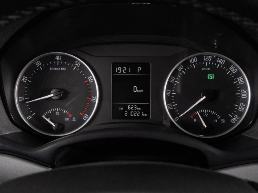 Skoda Octavia II (A5) Рестайлинг Тюмень  - изображение 12