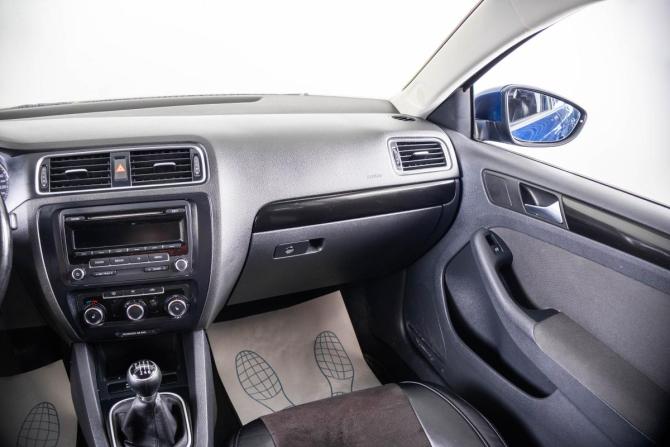 Volkswagen Jetta VI с пробегом 2011 года, цена 969 000 рублей, 174235 км, седан, Автокод Объявления