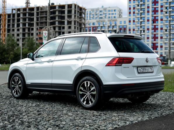 Volkswagen Tiguan II с пробегом 2019 года, цена 2 599 000 рублей, 111866 км, внедорожник, Автокод Объявления