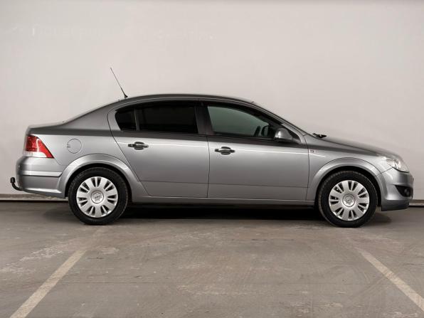 Opel Astra H Рестайлинг с пробегом 2011 года, цена 599 000 рублей, 167924 км, седан, Автокод Объявления