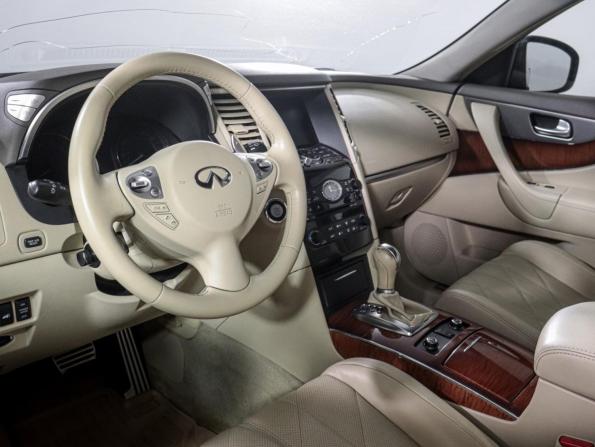 Infiniti FX II (S51) Рестайлинг с пробегом 2012 года, цена 1 419 000 рублей, 211817 км, внедорожник, Автокод Объявления