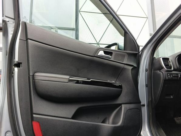 Kia Sportage IV Рестайлинг с пробегом 2021 года, цена 2 449 000 рублей, 101275 км, внедорожник, Автокод Объявления