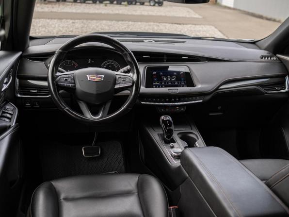 Cadillac XT4 I с пробегом 2021 года, цена 2 684 000 рублей, 112499 км, внедорожник, Автокод Объявления