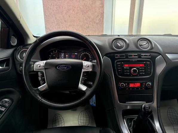 Ford Mondeo IV Рестайлинг с пробегом 2013 года, цена 1 299 000 рублей, 101798 км, седан, Автокод Объявления