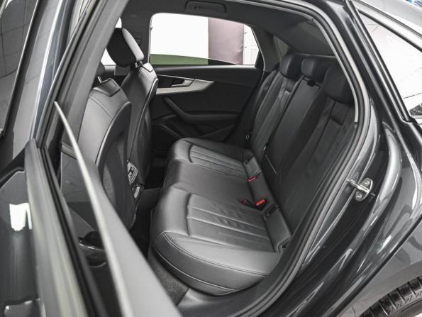 Audi A4 V (B9) Рестайлинг с пробегом 2020 года, цена 3 129 000 рублей, 42121 км, седан, Автокод Объявления