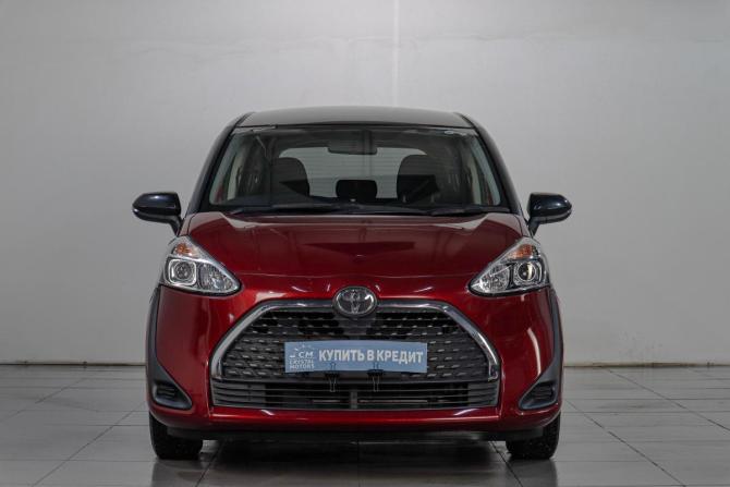 Toyota Sienta II Рестайлинг с пробегом 2019 года, цена 1 569 000 рублей, 83000 км, компактвэн, Автокод Объявления