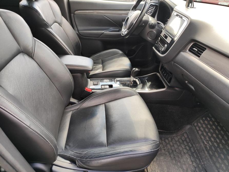 Mitsubishi Outlander III Рестайлинг 3 Москва  - изображение 9