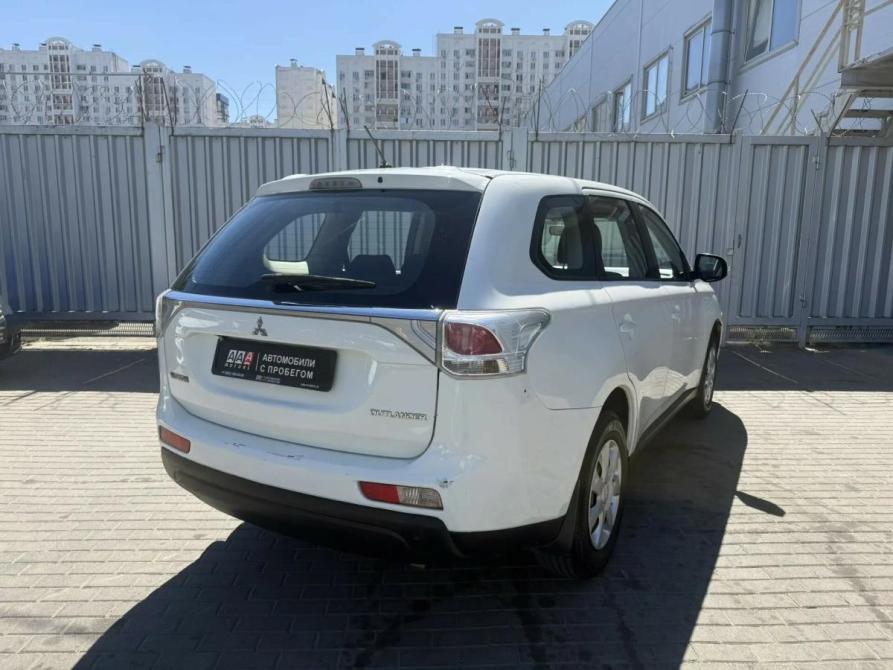 Mitsubishi Outlander II Рестайлинг Ростов-на-Дону  - изображение 2