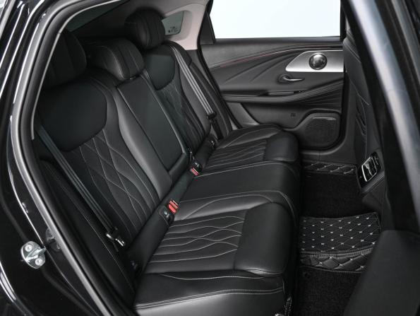 Chery Arrizo 8 с пробегом 2023 года, цена 2 199 000 рублей, 9296 км, седан, Автокод Объявления