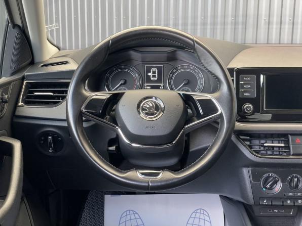 Skoda Rapid II с пробегом 2020 года, цена 1 447 000 рублей, 51980 км, лифтбек, Автокод Объявления