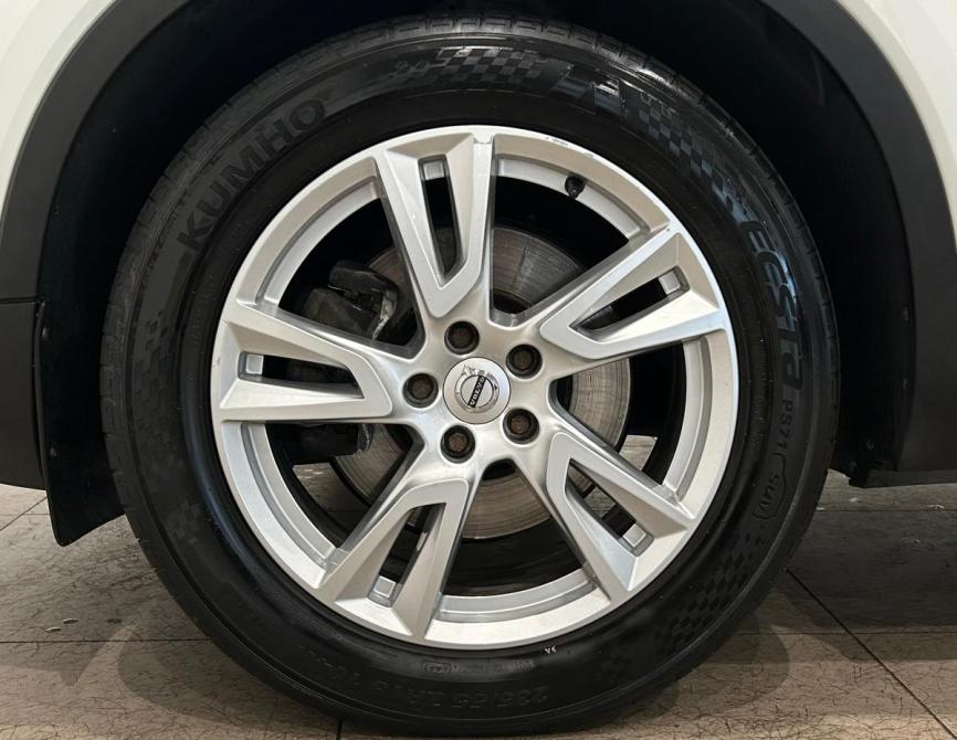 Volvo XC40 I Санкт-Петербург  - изображение 11